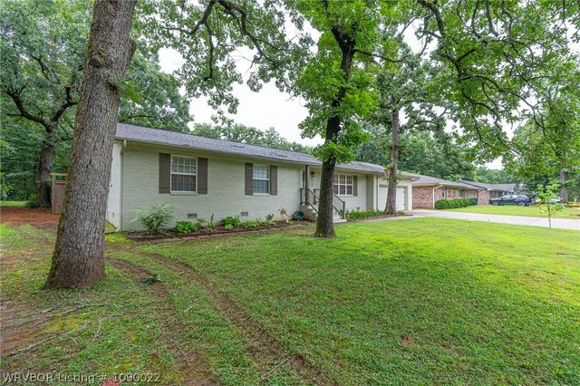 3313 S 42nd Street, Fort Smith, AR 72903