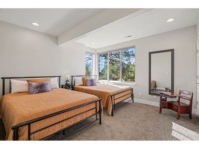 5615 Sunridge Dr, Parker, CO 80134