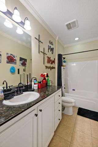 66 Village Dr., Hattiesburg, MS 39402