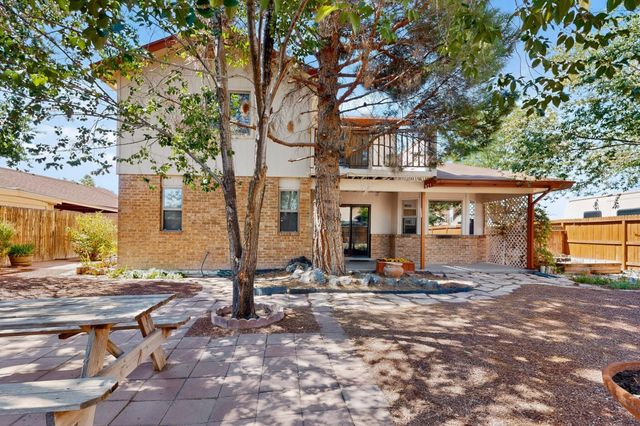 6225 Coppice Drive NW, Albuquerque, NM 87120