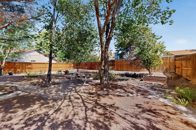 6225 Coppice Drive NW, Albuquerque, NM 87120