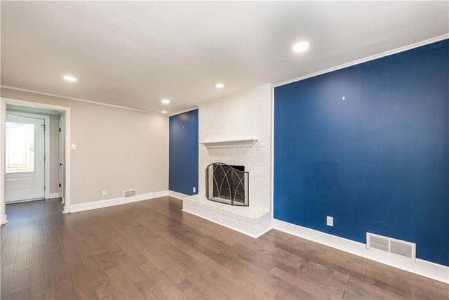 1361 Pesavento Dr, Bridgeville, PA 15017