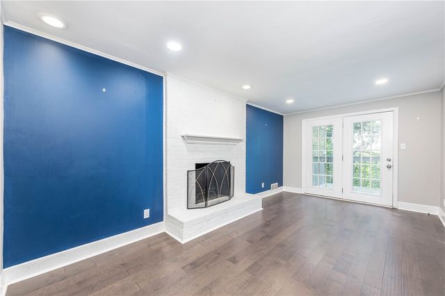 1361 Pesavento Dr, Bridgeville, PA 15017