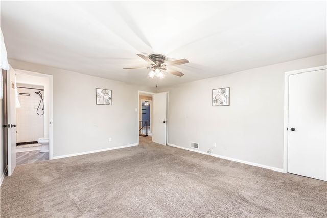 1361 Pesavento Dr, Bridgeville, PA 15017