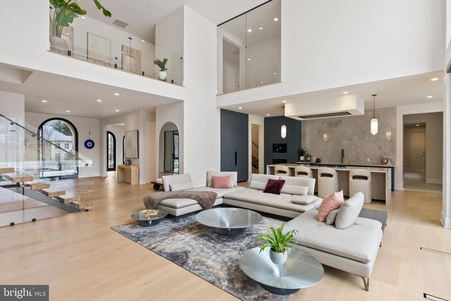 7112 NATELLI WOODS LN, Bethesda, MD 20817