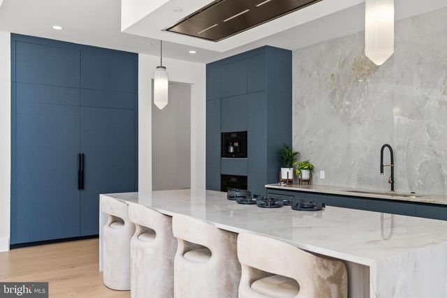 7112 NATELLI WOODS LN, Bethesda, MD 20817