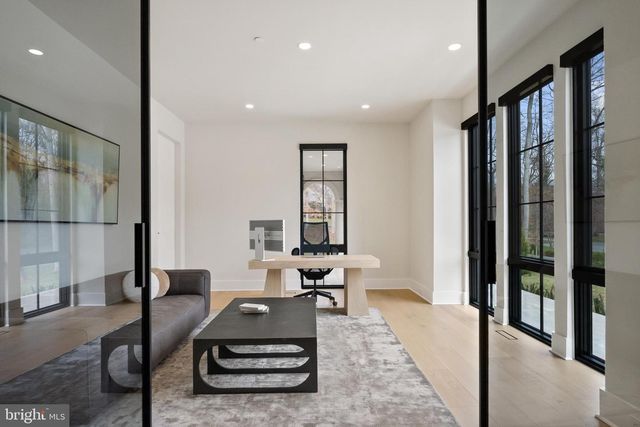 7112 NATELLI WOODS LN, Bethesda, MD 20817