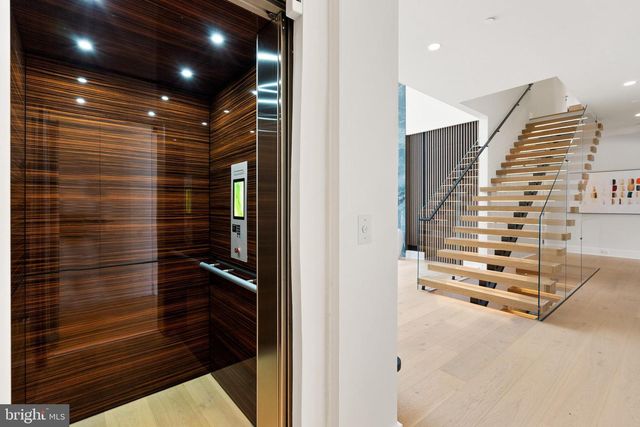 7112 NATELLI WOODS LN, Bethesda, MD 20817