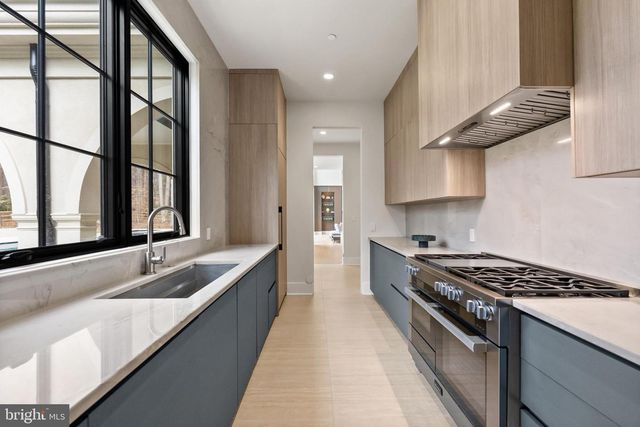 7112 NATELLI WOODS LN, Bethesda, MD 20817