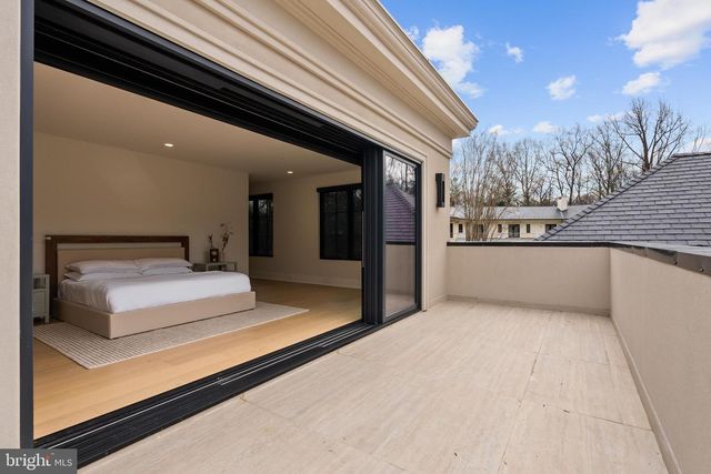 7112 NATELLI WOODS LN, Bethesda, MD 20817