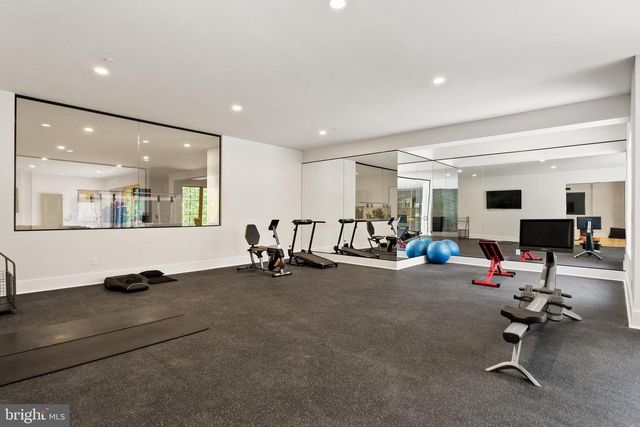 7112 NATELLI WOODS LN, Bethesda, MD 20817