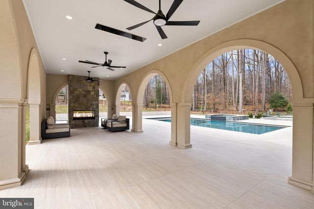 7112 NATELLI WOODS LN, Bethesda, MD 20817