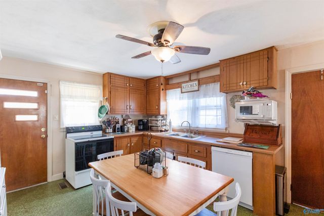 2277 Tabor Road, Gadsden, AL 35904