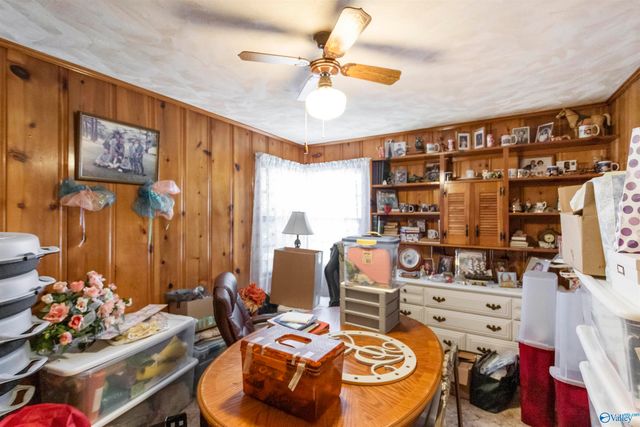 2277 Tabor Road, Gadsden, AL 35904