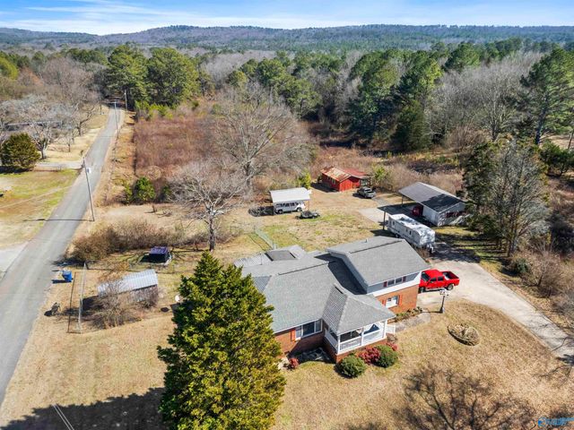 2277 Tabor Road, Gadsden, AL 35904