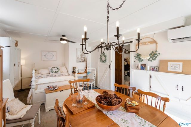 2277 Tabor Road, Gadsden, AL 35904