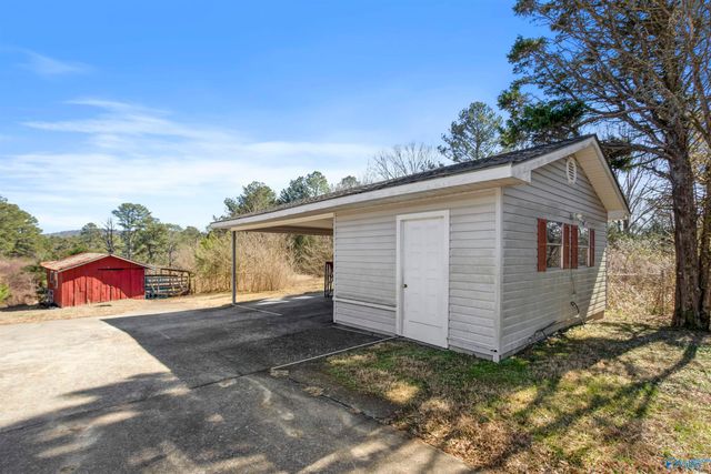 2277 Tabor Road, Gadsden, AL 35904