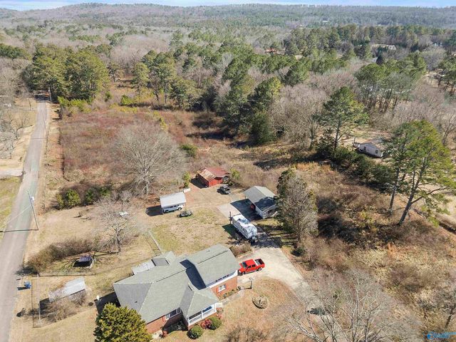 2277 Tabor Road, Gadsden, AL 35904