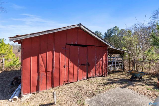 2277 Tabor Road, Gadsden, AL 35904