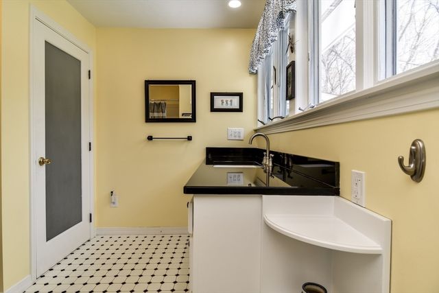 304 Eliot, Natick, MA 01760