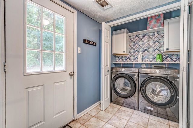 595 HICKORY LN, Unincorporated, TN 38053