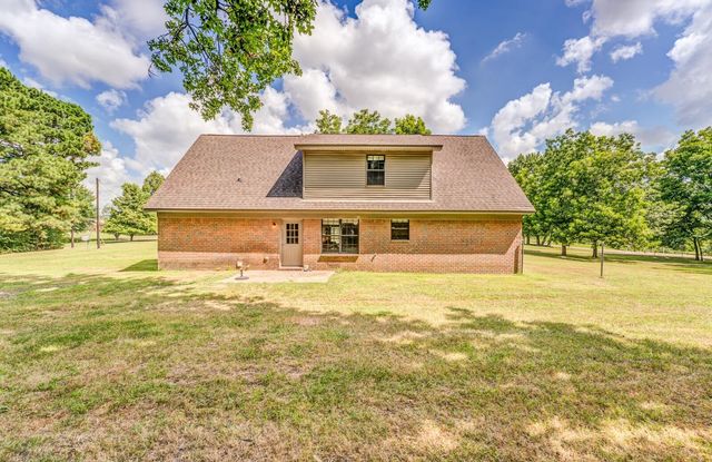 595 HICKORY LN, Unincorporated, TN 38053