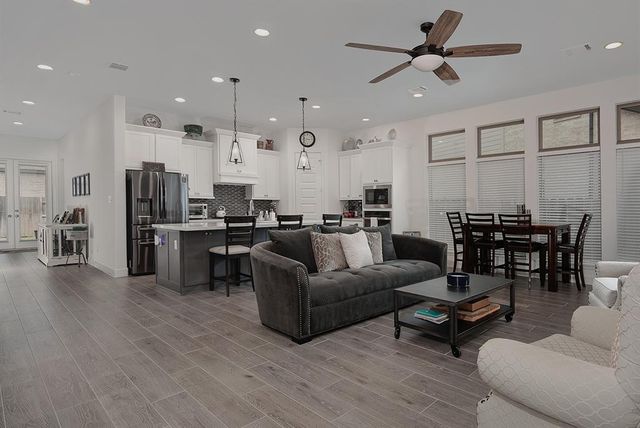 15735 Autumn Sun Court, Conroe, TX 77302