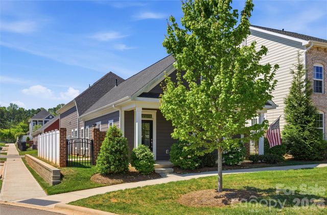 2273 Moss Haven Lane, Denver, NC 28037