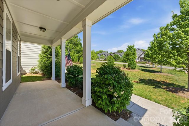 2273 Moss Haven Lane, Denver, NC 28037