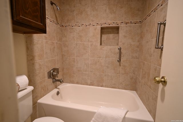 10527 Perrin Beitel Rd Apt C214, San Antonio, TX 78217