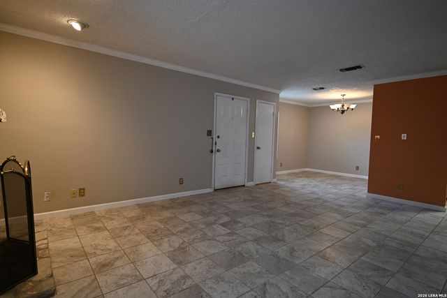 10527 Perrin Beitel Rd Apt C214, San Antonio, TX 78217