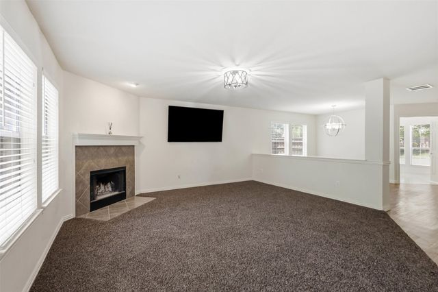 821 Honeywell Drive, Anna, TX 75409