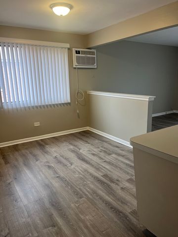 6045 Marshall Avenue 3W, Chicago Ridge, IL 60415