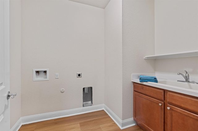 509 Davis Mountain CIR, Georgetown, TX 78633