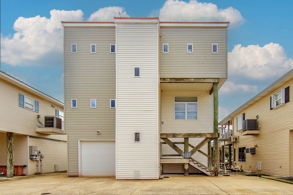 220 Renee Denise Court, Theriot, LA 70377