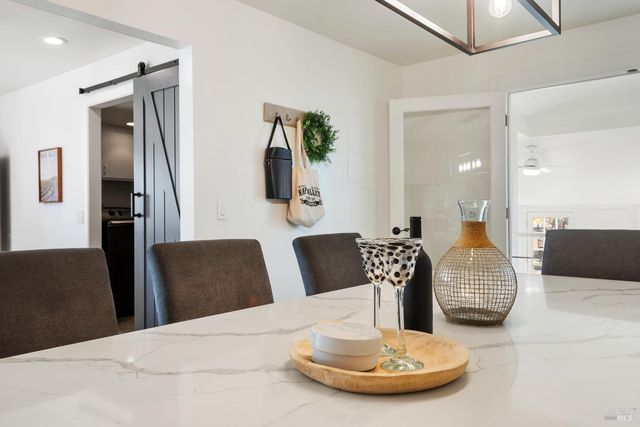 2159 Penny Ln, Napa, CA 94559