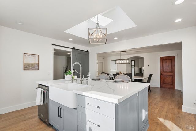 2159 Penny Ln, Napa, CA 94559