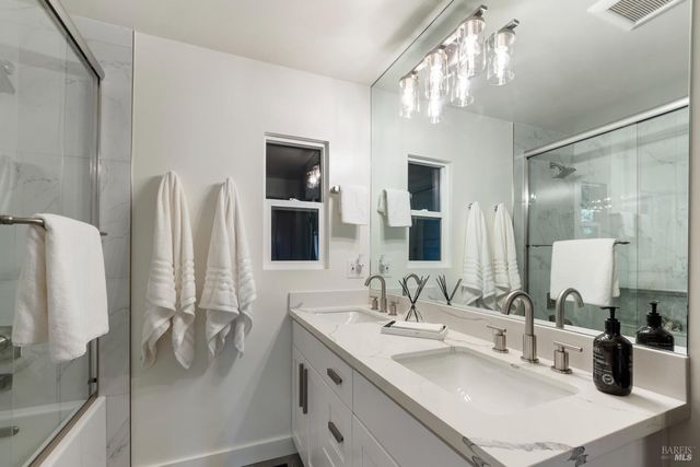 2159 Penny Ln, Napa, CA 94559