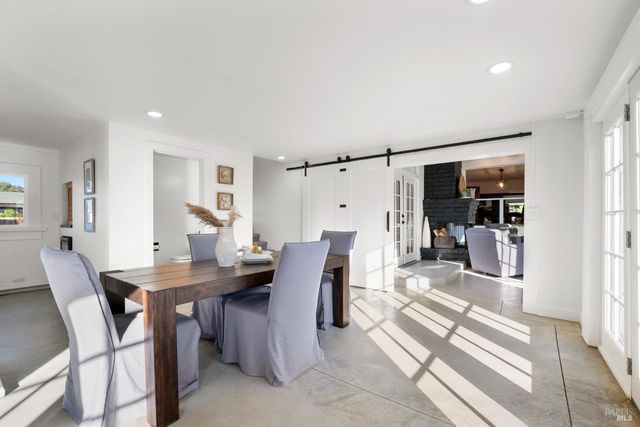 2159 Penny Ln, Napa, CA 94559