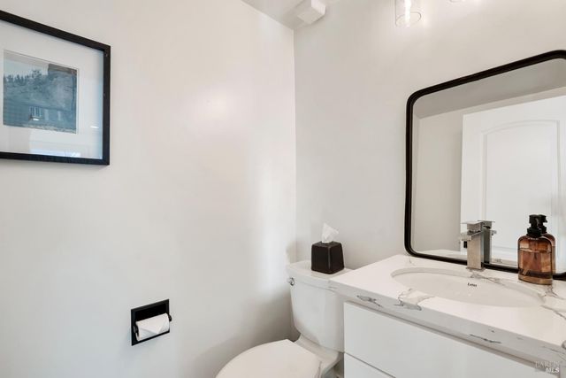 2159 Penny Ln, Napa, CA 94559