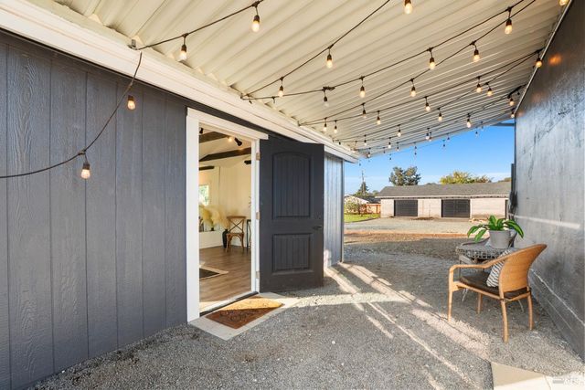 2159 Penny Ln, Napa, CA 94559