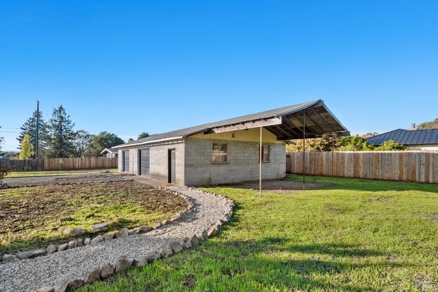 2159 Penny Ln, Napa, CA 94559