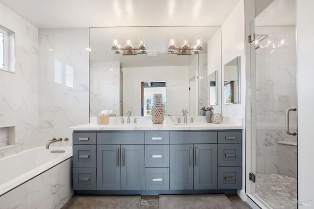 2159 Penny Ln, Napa, CA 94559