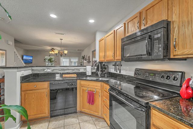 484 Doane Way, Wando, SC 29492