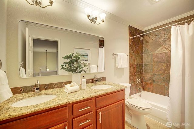 1845 230th Avenue NE, Sammamish, WA 98074