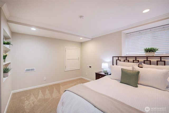 1845 230th Avenue NE, Sammamish, WA 98074