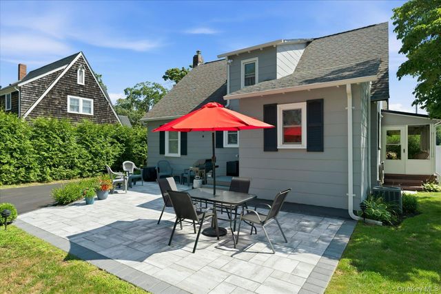 277 Howell Avenue, Riverhead, NY 11901