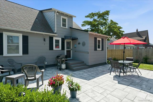277 Howell Avenue, Riverhead, NY 11901