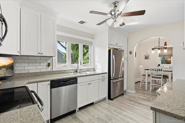 277 Howell Avenue, Riverhead, NY 11901