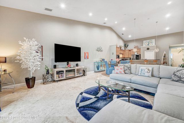 127 Lancha Circle 203, Indian Harbour Beach, FL 32937